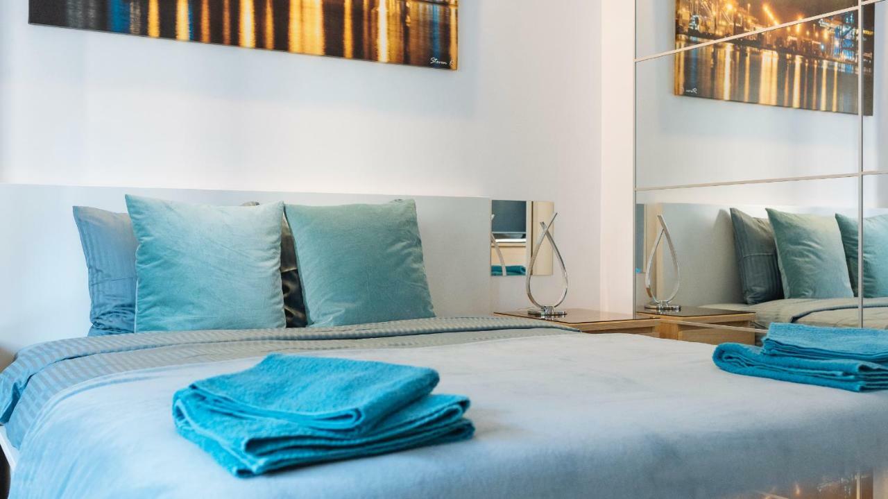 Luxury Flat 8 Near Metro Apartman Bukarest Kültér fotó