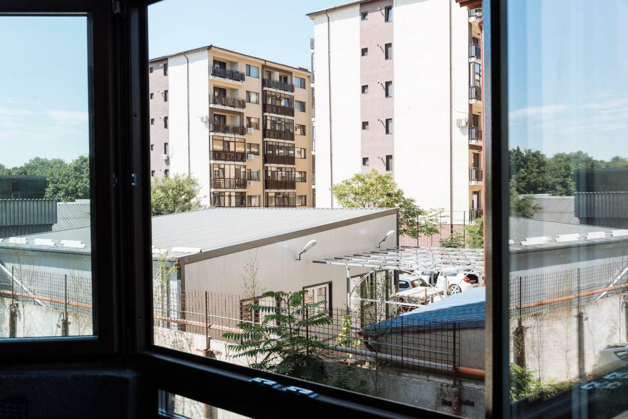Luxury Flat 8 Near Metro Apartman Bukarest Kültér fotó