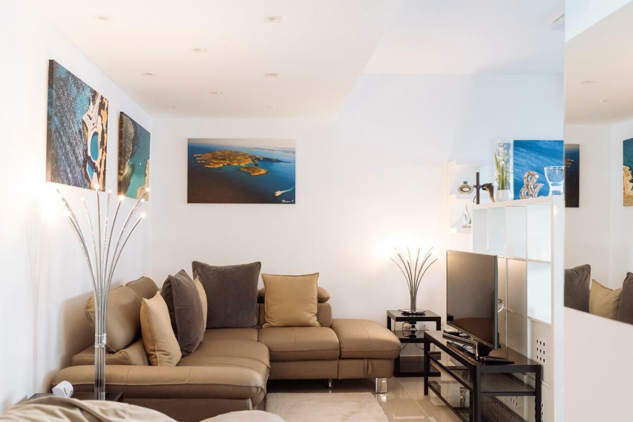 Luxury Flat 8 Near Metro Apartman Bukarest Kültér fotó
